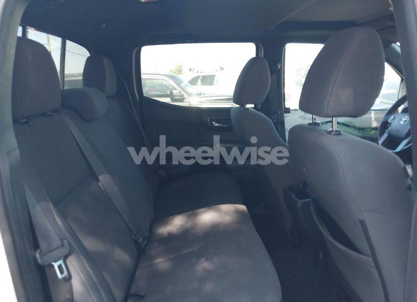 Photo 8 of 2017 Toyota Tacoma TRD SPORT (VIN 3TMAZ5CN2HM039194)