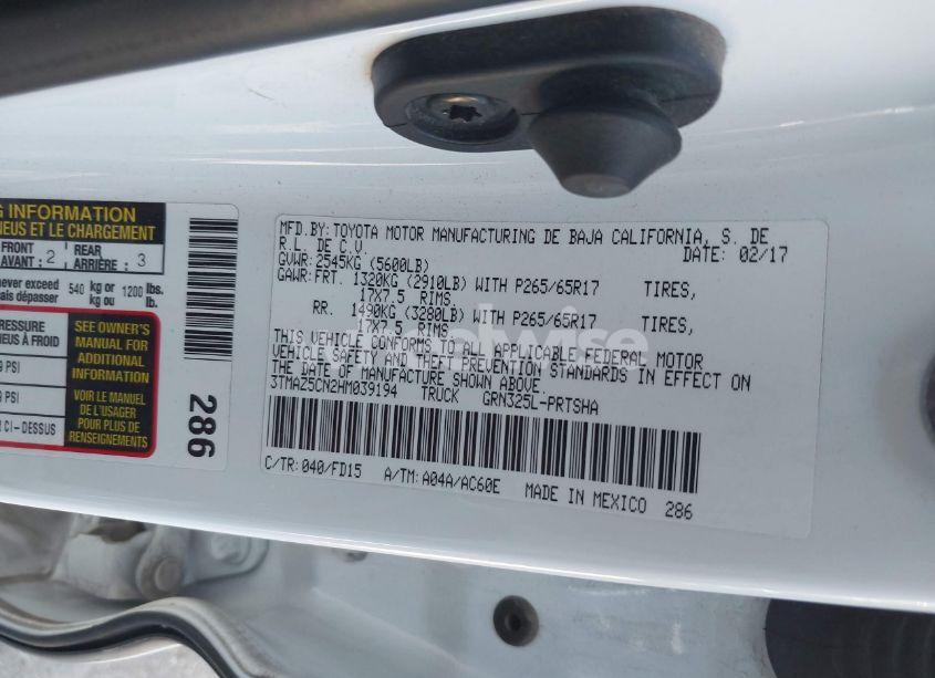 Photo 9 of 2017 Toyota Tacoma TRD SPORT (VIN 3TMAZ5CN2HM039194)