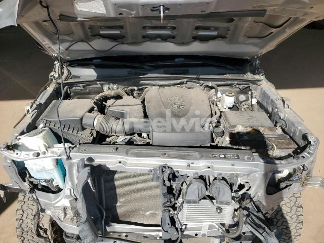 Photo 12 of 2019 TOYOTA TACOMA DOUBLE CAB (VIN 3TMAZ5CN2KM111678)