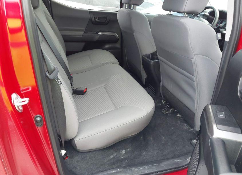 Photo 8 of 2022 Toyota Tacoma SR5 V6 (VIN 3TMAZ5CN2NM161081)