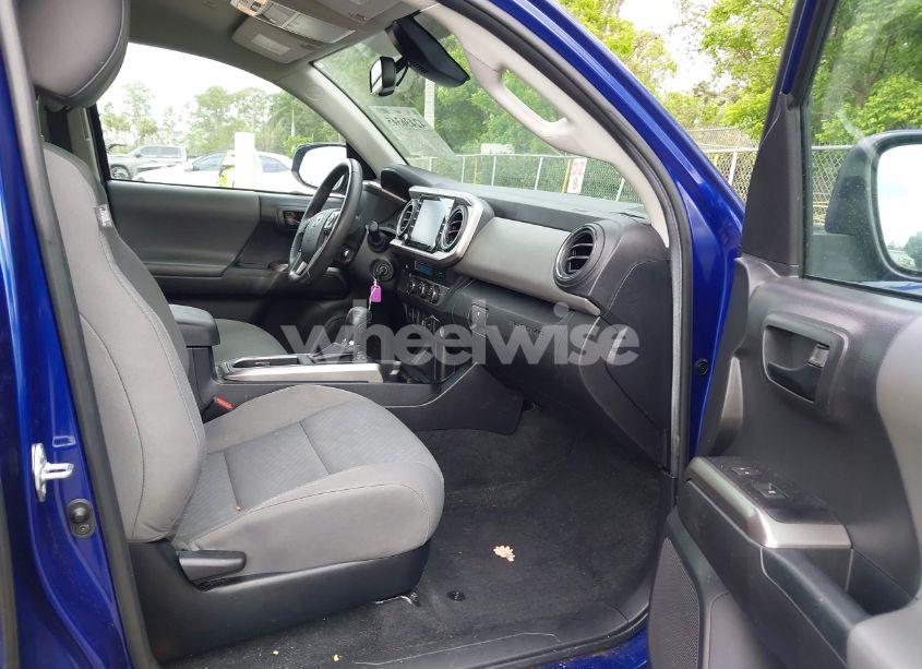 Photo 5 of 2022 Toyota Tacoma SR5 V6 (VIN 3TMAZ5CN2NM179466)
