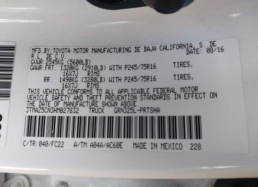 Photo 9 of 2017 Toyota Tacoma SR5 V6 (VIN 3TMAZ5CN3HM027832)
