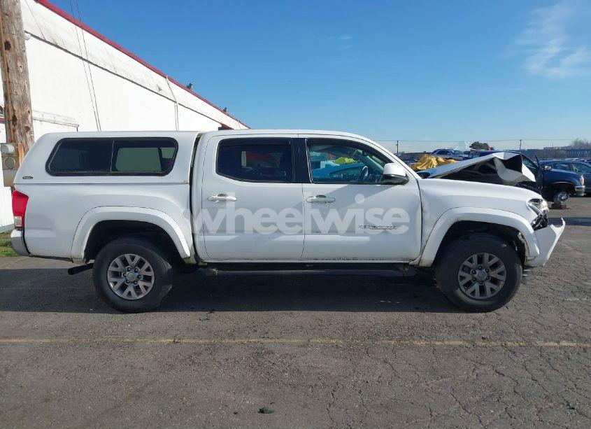 Photo 14 of 2017 Toyota Tacoma SR5 V6 (VIN 3TMAZ5CN3HM045330)