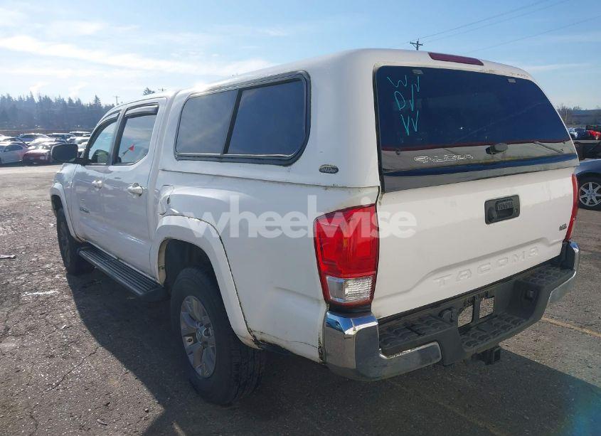 Photo 3 of 2017 Toyota Tacoma SR5 V6 (VIN 3TMAZ5CN3HM045330)