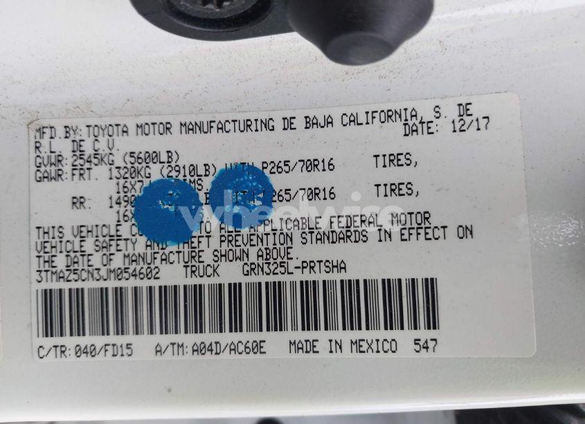 Photo 9 of 2018 Toyota Tacoma TRD OFF ROAD (VIN 3TMAZ5CN3JM054602)