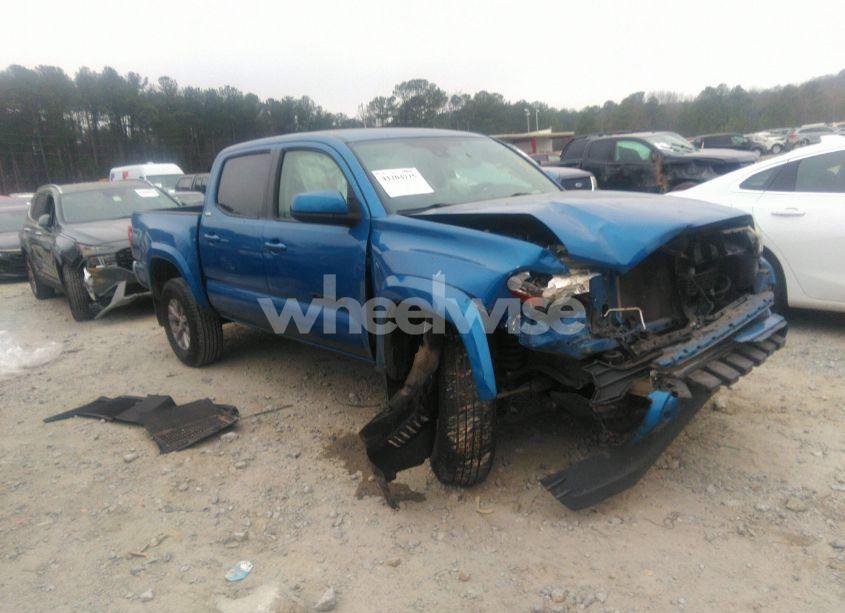2018 Toyota Tacoma SR5 V6 (VIN 3TMAZ5CN3JM066409) main photo