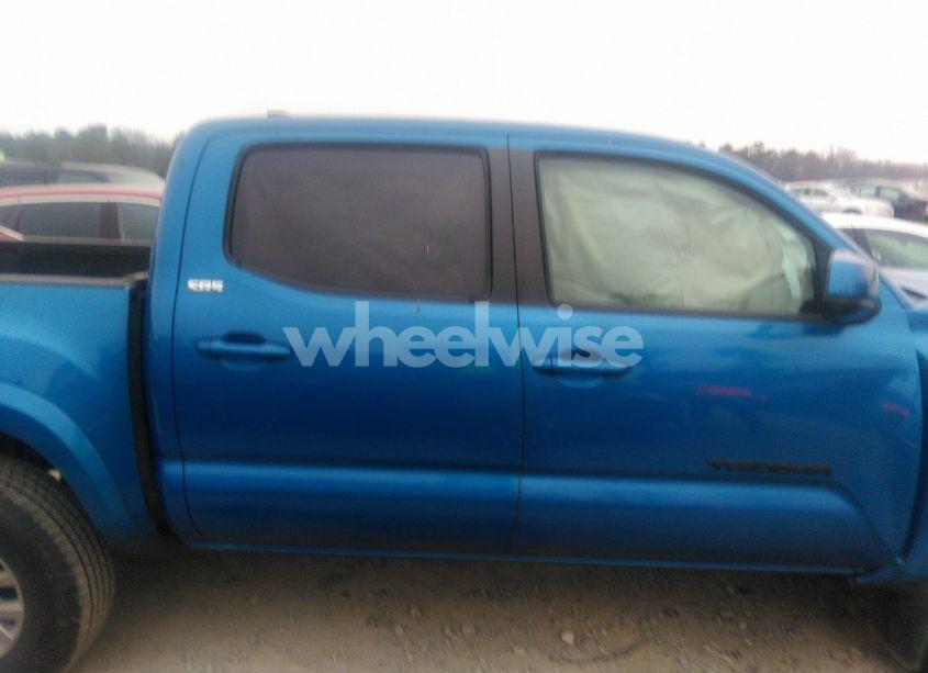 Photo 13 of 2018 Toyota Tacoma SR5 V6 (VIN 3TMAZ5CN3JM066409)