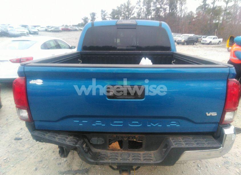 Photo 16 of 2018 Toyota Tacoma SR5 V6 (VIN 3TMAZ5CN3JM066409)