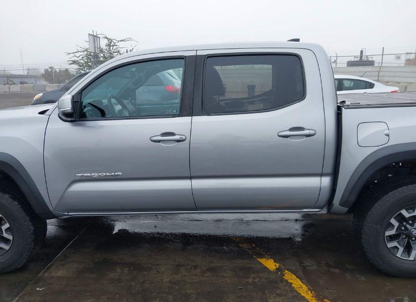 Photo 15 of 2019 Toyota Tacoma TRD OFF ROAD (VIN 3TMAZ5CN3KM084037)