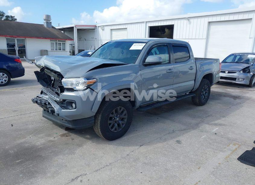 Photo 2 of 2020 Toyota Tacoma SR5 V6 (VIN 3TMAZ5CN3LM116230)