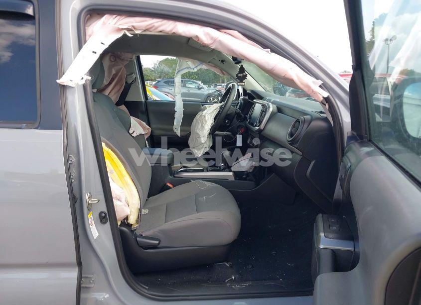 Photo 5 of 2020 Toyota Tacoma SR5 V6 (VIN 3TMAZ5CN3LM116230)