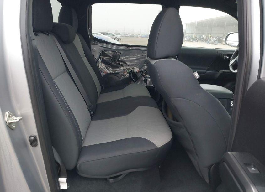 Photo 8 of 2020 Toyota Tacoma TRD SPORT (VIN 3TMAZ5CN3LM117202)