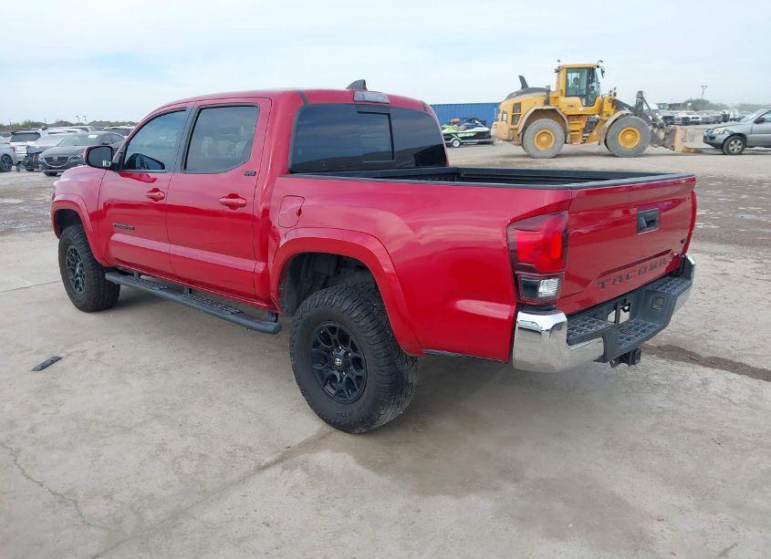 Photo 3 of 2020 Toyota Tacoma SR5 V6 (VIN 3TMAZ5CN3LM139670)