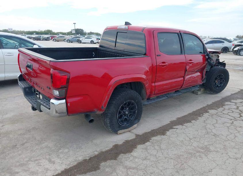 Photo 4 of 2020 Toyota Tacoma SR5 V6 (VIN 3TMAZ5CN3LM139670)