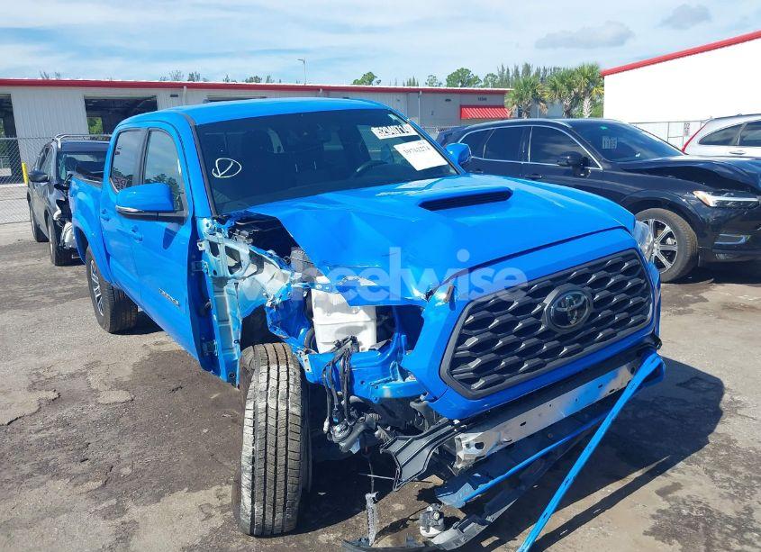 2021 Toyota Tacoma (VIN 3TMAZ5CN3MM145583) main photo