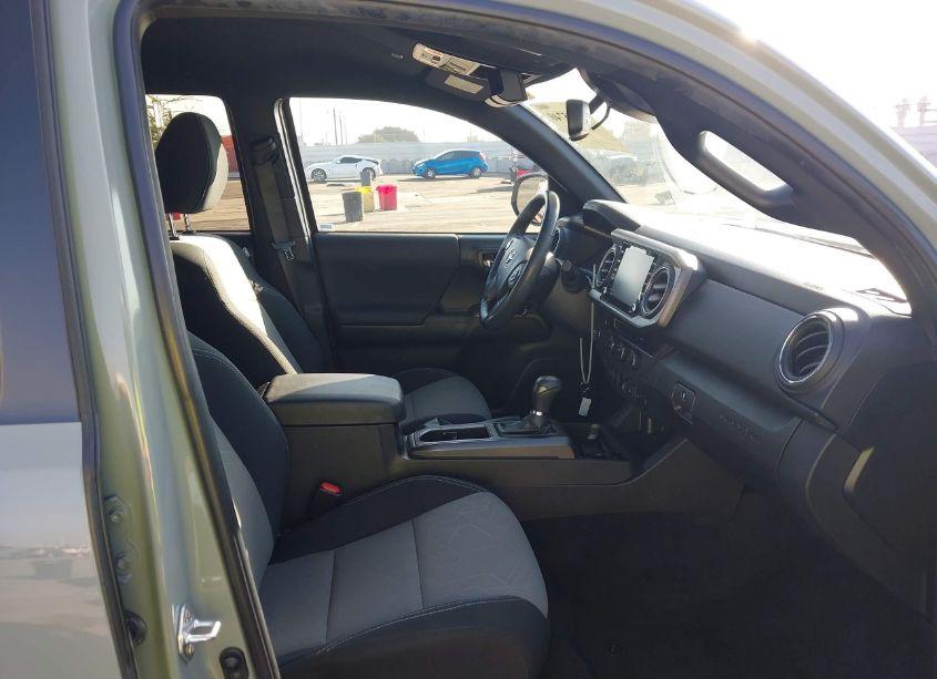 Photo 5 of 2023 Toyota Tacoma TRD OFF ROAD (VIN 3TMAZ5CN3PM205060)