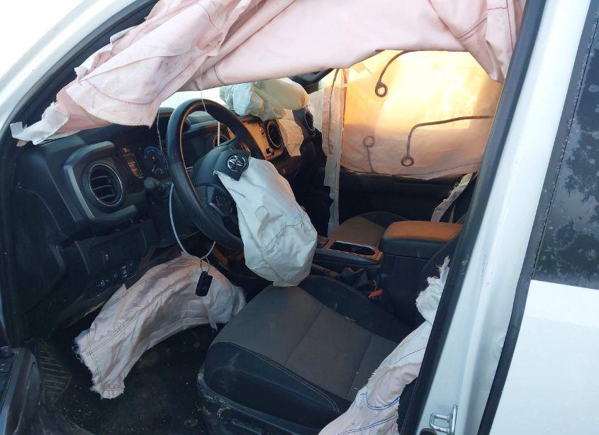 Photo 5 of 2023 Toyota Tacoma TRD OFF ROAD (VIN 3TMAZ5CN3PM213529)