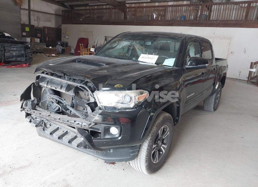 Photo 2 of 2016 Toyota Tacoma TRD SPORT (VIN 3TMAZ5CN4GM024727)