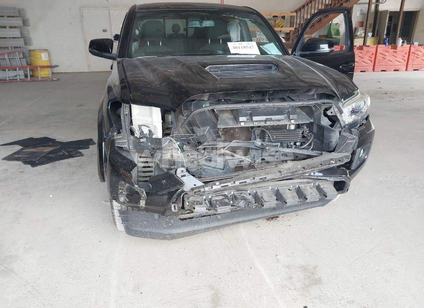 Photo 6 of 2016 Toyota Tacoma TRD SPORT (VIN 3TMAZ5CN4GM024727)