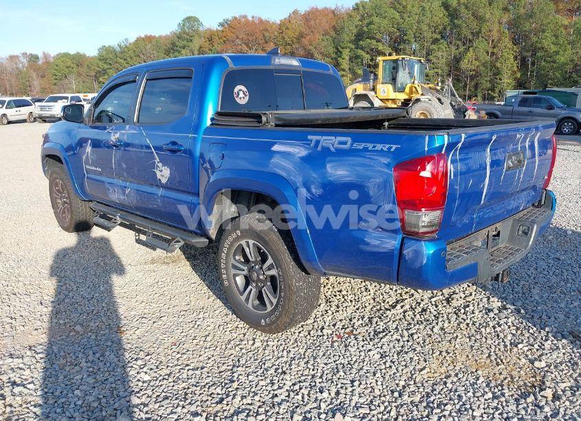 Photo 3 of 2017 Toyota Tacoma TRD SPORT (VIN 3TMAZ5CN4HM026723)
