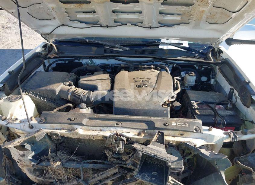 Photo 10 of 2018 Toyota Tacoma TRD SPORT (VIN 3TMAZ5CN4JM062272)