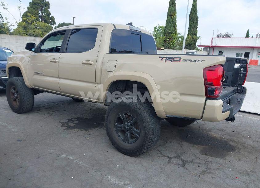 Photo 3 of 2019 Toyota Tacoma TRD SPORT (VIN 3TMAZ5CN4KM095046)