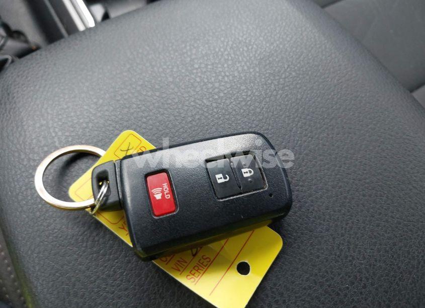 Photo 11 of 2019 Toyota Tacoma TRD SPORT (VIN 3TMAZ5CN4KM102545)