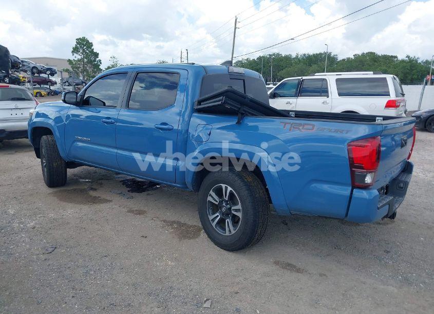 Photo 3 of 2019 Toyota Tacoma TRD SPORT (VIN 3TMAZ5CN4KM102545)