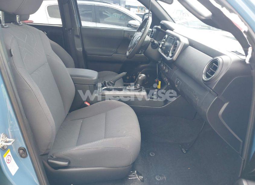 Photo 5 of 2019 Toyota Tacoma TRD SPORT (VIN 3TMAZ5CN4KM102545)