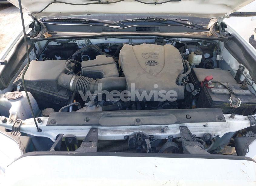 Photo 10 of 2022 Toyota Tacoma SR5 V6 (VIN 3TMAZ5CN4NM165679)