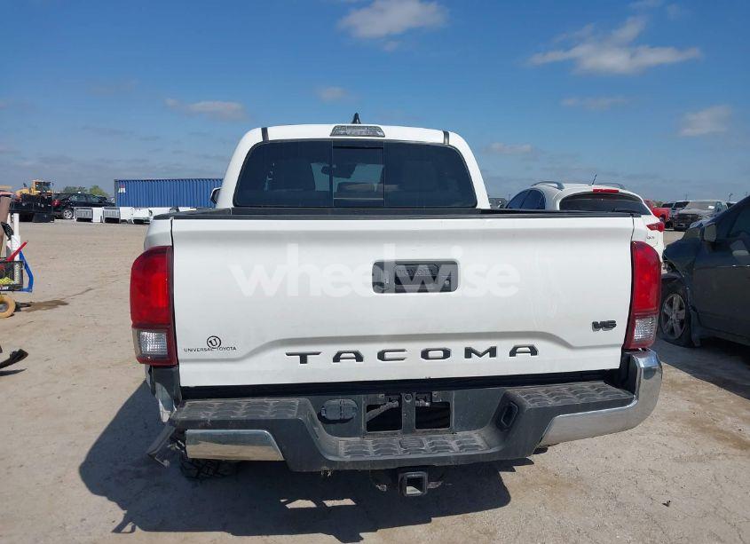 Photo 17 of 2022 Toyota Tacoma SR5 V6 (VIN 3TMAZ5CN4NM165679)