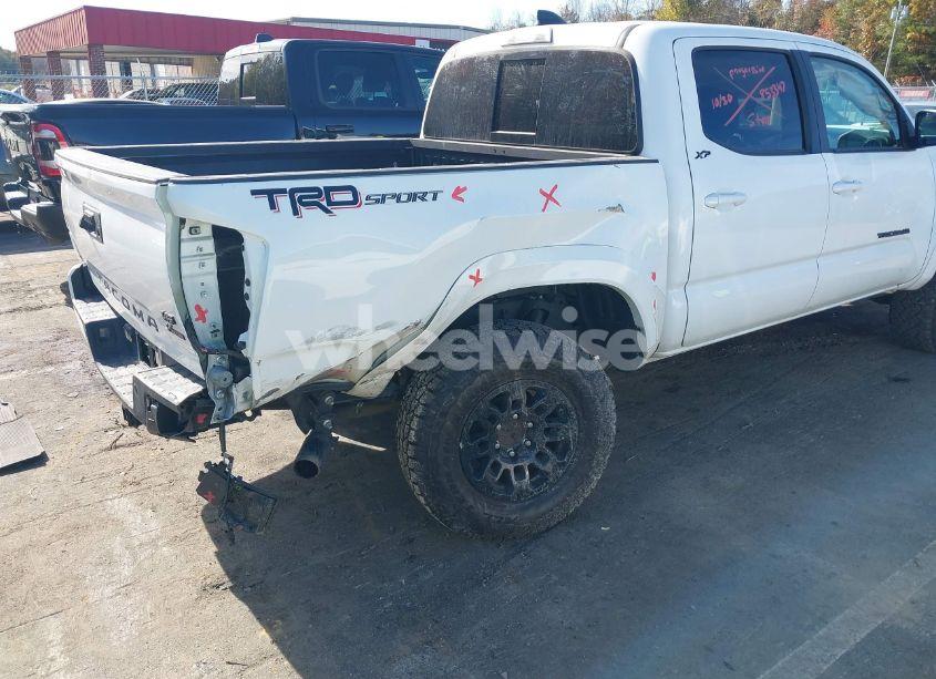 Photo 4 of 2022 Toyota Tacoma TRD SPORT (VIN 3TMAZ5CN4NM176505)
