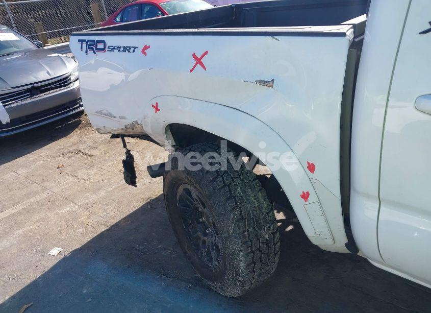 Photo 6 of 2022 Toyota Tacoma TRD SPORT (VIN 3TMAZ5CN4NM176505)