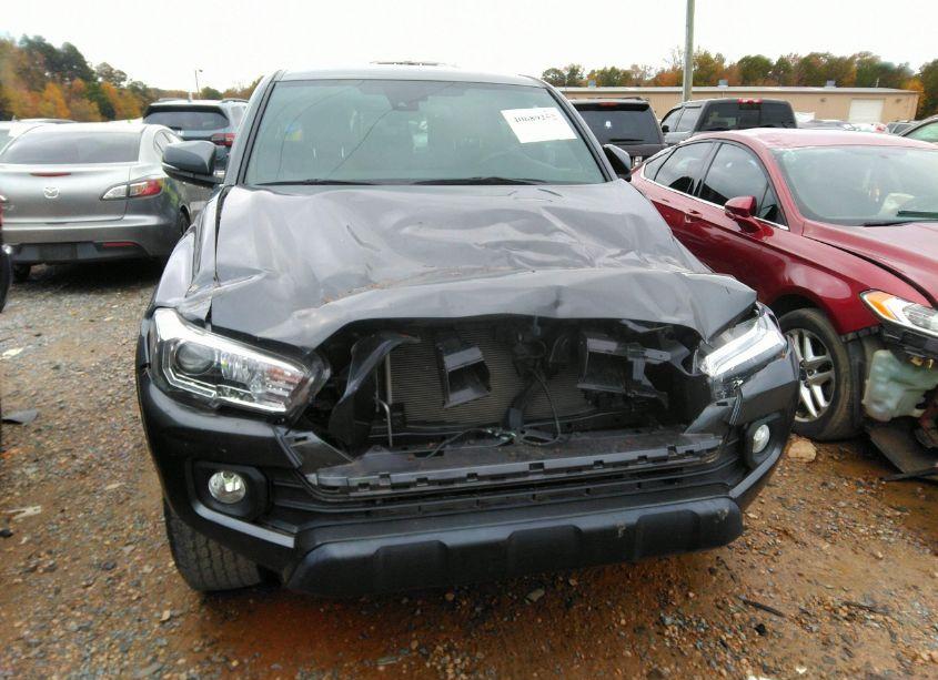Photo 13 of 2022 Toyota Tacoma TRD OFF ROAD (VIN 3TMAZ5CN4NM184264)