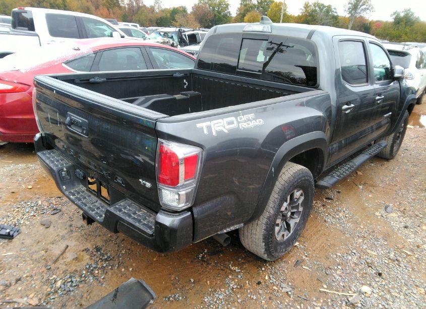 Photo 4 of 2022 Toyota Tacoma TRD OFF ROAD (VIN 3TMAZ5CN4NM184264)