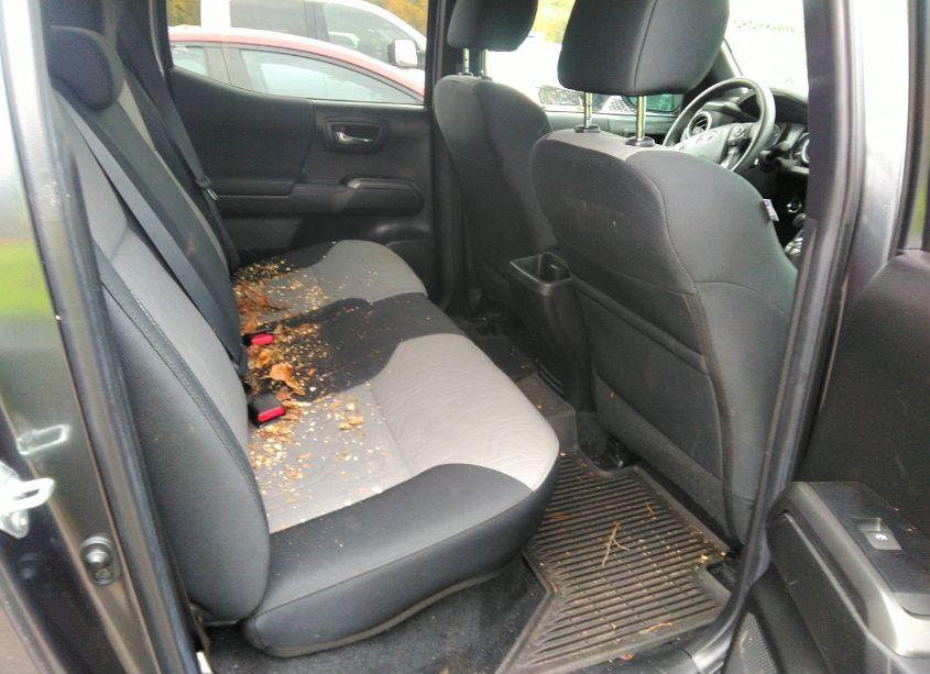 Photo 8 of 2022 Toyota Tacoma TRD OFF ROAD (VIN 3TMAZ5CN4NM184264)
