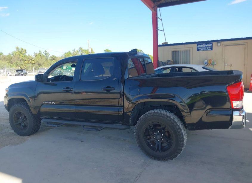Photo 14 of 2016 Toyota Tacoma SR5 V6 (VIN 3TMAZ5CN5GM001439)