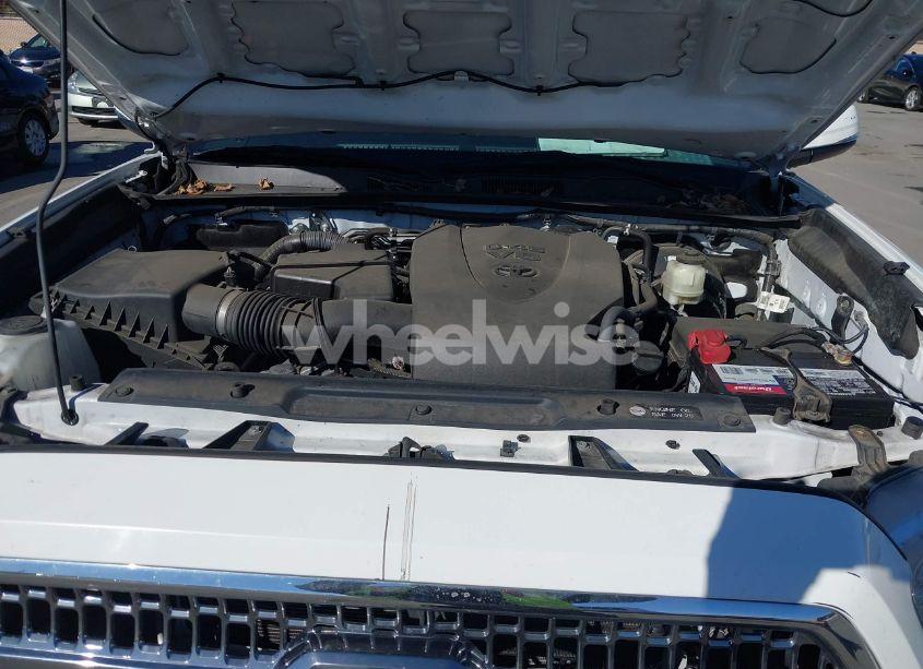 Photo 10 of 2016 Toyota Tacoma TRD OFF ROAD (VIN 3TMAZ5CN5GM014661)