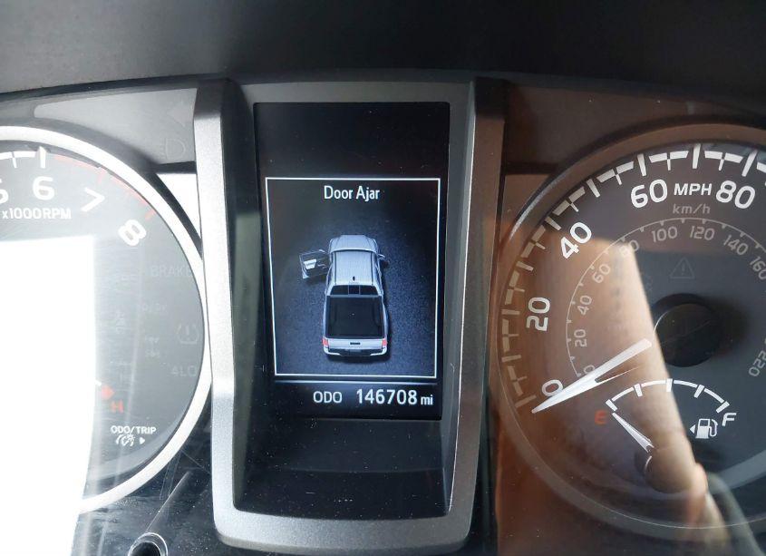 Photo 7 of 2017 Toyota Tacoma (VIN 3TMAZ5CN5HM026214)