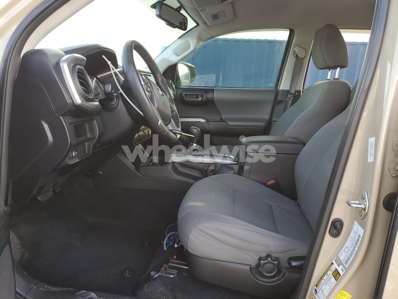 2017 TOYOTA TACOMA DOUBLE CAB