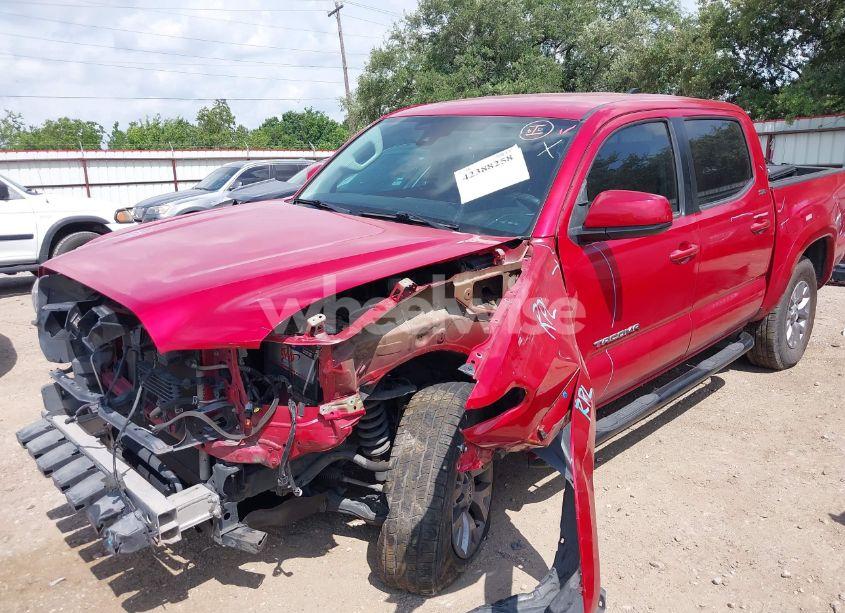 Photo 2 of 2018 Toyota Tacoma SR5 V6 (VIN 3TMAZ5CN5JM072907)