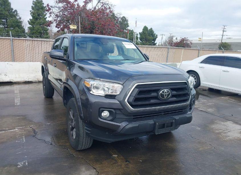 2020 Toyota Tacoma SR5 V6 (VIN 3TMAZ5CN5LM136771) main photo