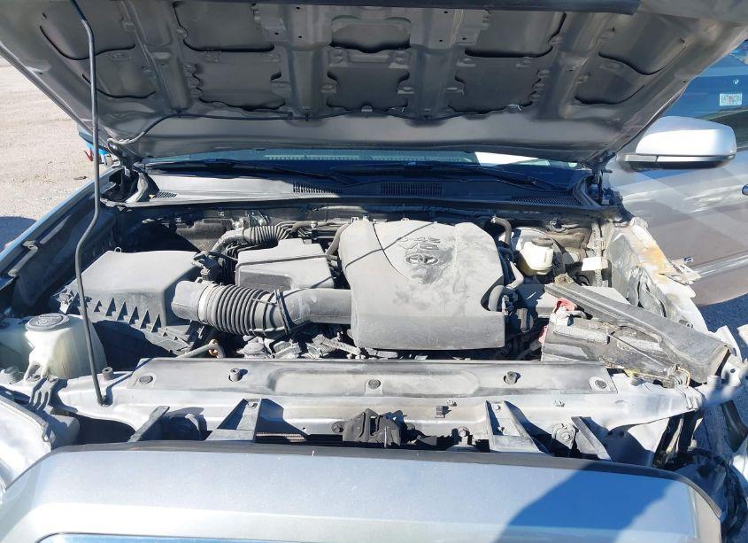 Photo 10 of 2021 Toyota Tacoma SR5 V6 (VIN 3TMAZ5CN5MM151661)