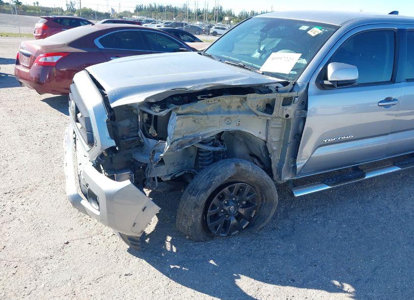 Photo 6 of 2021 Toyota Tacoma SR5 V6 (VIN 3TMAZ5CN5MM151661)