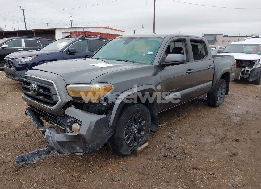 Photo 2 of 2022 Toyota Tacoma SR5 V6 (VIN 3TMAZ5CN5NM176917)