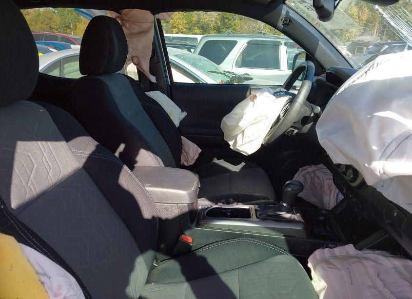 Photo 5 of 2022 Toyota Tacoma TRD SPORT (VIN 3TMAZ5CN5NM181292)