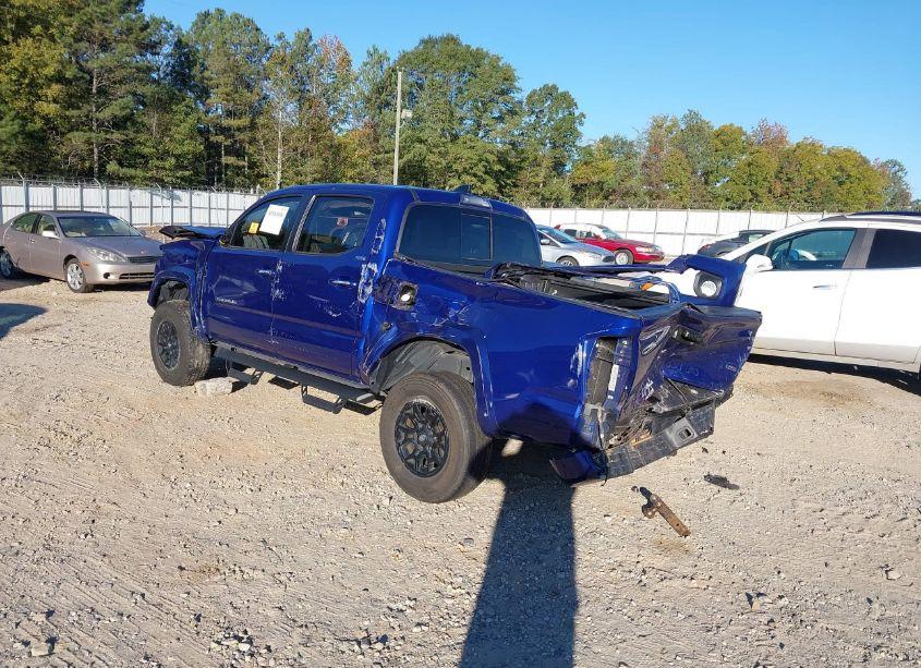 Photo 3 of 2022 Toyota Tacoma SR5 V6 (VIN 3TMAZ5CN5NM181583)