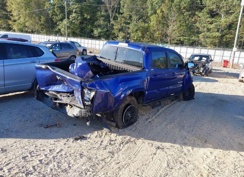 Photo 4 of 2022 Toyota Tacoma SR5 V6 (VIN 3TMAZ5CN5NM181583)