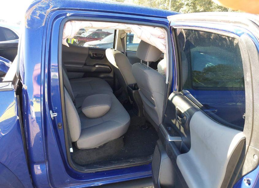 Photo 8 of 2022 Toyota Tacoma SR5 V6 (VIN 3TMAZ5CN5NM181583)