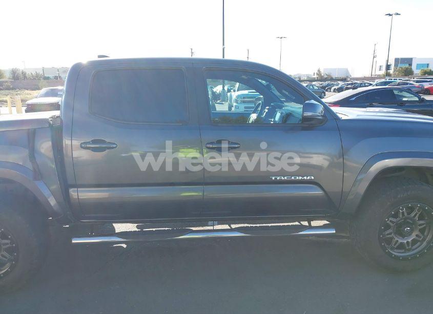Photo 14 of 2016 Toyota Tacoma TRD SPORT (VIN 3TMAZ5CN6GM021019)